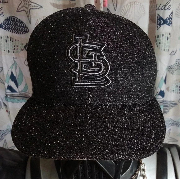 New Era St. Louis Cardinals Adjustable SnapBack Black White - Picture 1 of 6